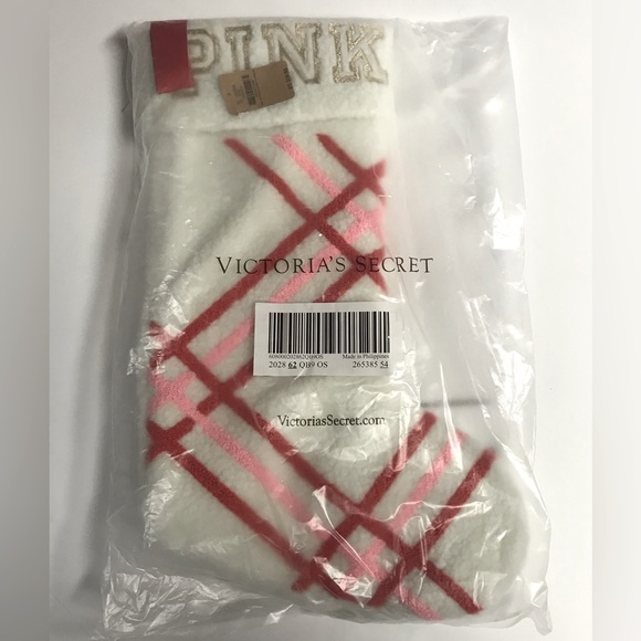 NWT VS/PINK CHRISTMAS HOLIDAY ’22 STOCKING 😍 - Picture 2 of 5
